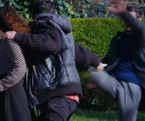 Dziedzictwo, odcinek 923: Sinan ratuje Aynur przed napastnikiem. Czy to naprawi ich relacje?