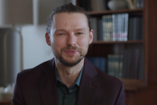 M jak miłość, odcinek 1936:  Mikołaj Lipiński (Mateusz Kościukiewicz)