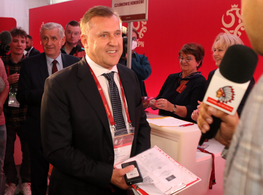 Gorąca atmosfera przed wyborami prezesa PZPN