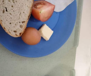 Posiłki w polskich szpitalach. Tak karmią kobiety na porodówce w Łodzi