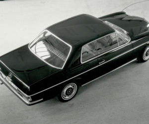 Mercedes-Benz W114 Coupe