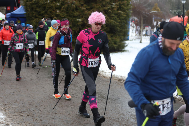 Wystrzał startera zamiast szampana. Tłumy powitały Nowy Rok na XX Śląskim Maratonie Noworocznym Cyborg