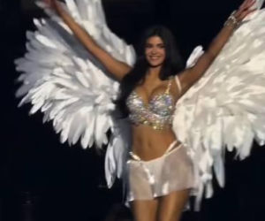 Kylie Jenner pojawiła się na pokazie Victoria's Secret