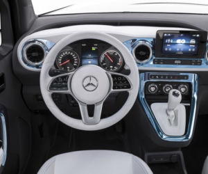 Mercedes-Benz EQT (2021)