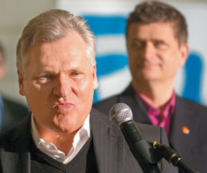 Aleksander Kwaśniewski wypił tylko jedną lufę?