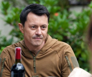 Barwy szczęścia, odcinek 3321: Ostra wymiana zdań między Asią a Dankiem. Jego mroczna przeszłość zacznie wychodzić na jaw – ZDJĘCIA