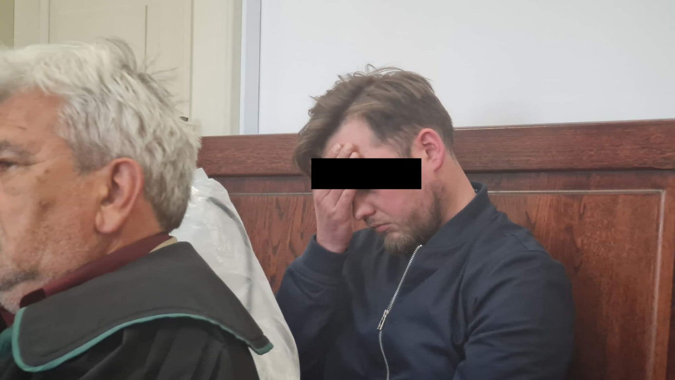 Z impetem wjechał w wózek z bliżniakami! Kubuś zmarł w szpitalu. Sprawca usłyszał wyrok