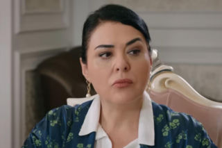 Panna młoda, odcinek 72: Mukadder kategorycznie zabrania Hancer wejścia do posiadłości