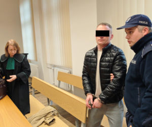 Mówił, że ręce mu śmierdzą krwią, obsesyjnie je mył. W szyi pani Zuzanny tkwił nóż