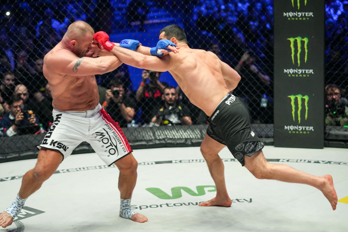 Mamed Khalidov rozbił Mariusza Pudzianowskiego na KSW 77 