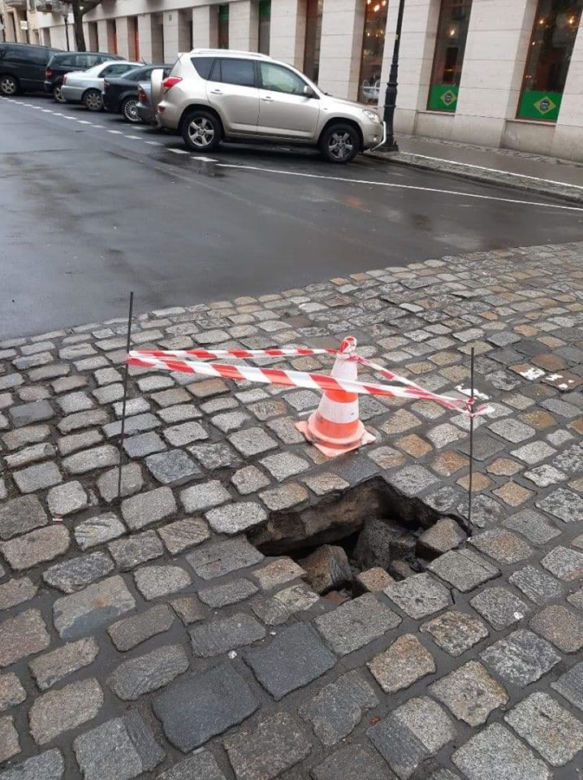Ogromna DZIURA w centrum Poznania! 