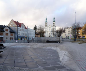 To jedno z najpiękniejszych miast w woj. śląskim. W PRL-u otrzymało i straciło prawa miejskie