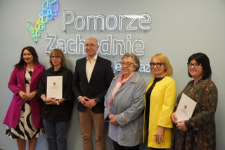 Dofinansowanie projektów wspierających osoby w kryzysach