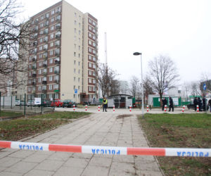 Bomba przy szkole