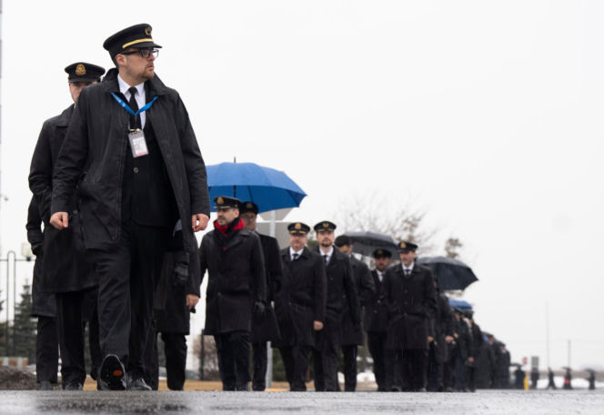 Stewardesa przeżyła katastrofę lotniczą. Ujawniono jej obrażenia