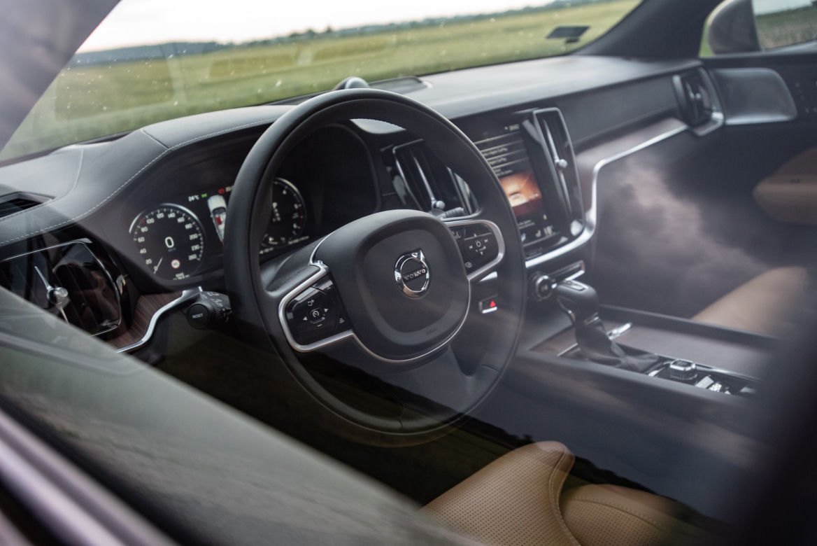 Volvo V60 D4 AWD Cross Country Pro