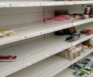 Puste półki w Szczecinie. Ludzie masowo wykupują ryż i makaron!