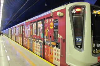 Warszawa: komunikacja miejska w ŚWIĘTA i NOWY ROK - jak kursują autobusy, tramwaje i metro?