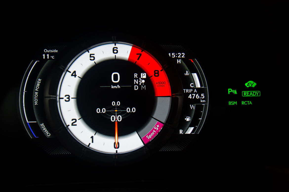 Lexus LC500h 3.5 V6 359 KM Superturismo