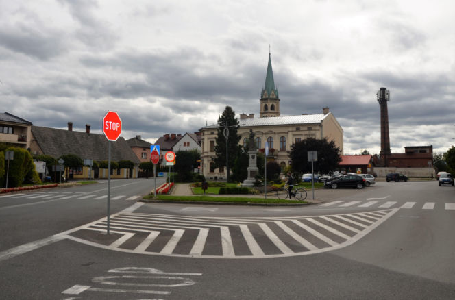 To jedno z najpiękniejszych śląskich miast. Kiedyś leżało w Małopolsce, a jego mieszkańcy mieli własny język