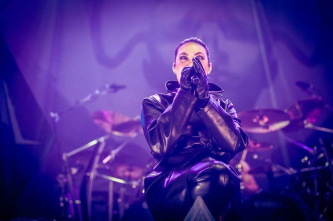 Misternie zaplanowane wizualne widowisko – Epica, Amaranthe i Charlotte Wessels zagrali w Warszawie [RELACJA]