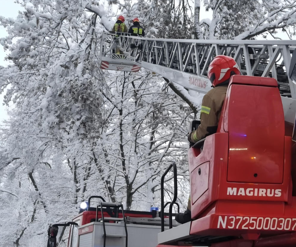 Atak zimy w powiecie tarnowskim: Ewakuacja podopiecznych DPS