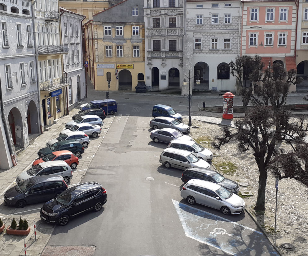 Opłaty za parking zawieszone