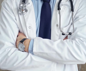 Pełnomocnictwo do urzędu a do lekarza. Czym się różnią i jak uniknąć błędów?