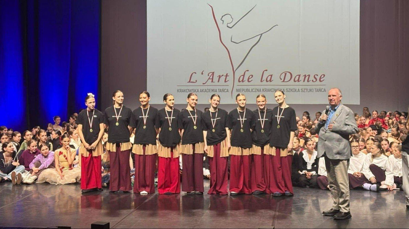 Formacje GSA Junior i GSA Pro z Gdańskiej Szkoły Artystycznej wywalczyły awans do finałów Dance World Cup 2026 w Dublinie