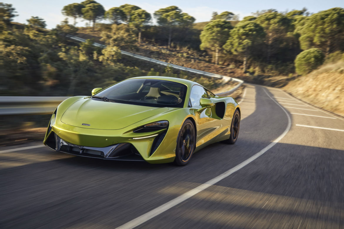 McLaren Artura (2021)
