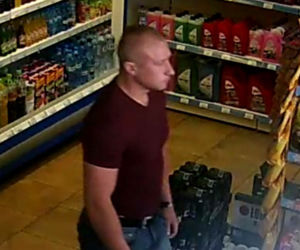 Wymiana zdań zakończona pobiciem! Policja poszukuje tego krewkiego mężczyzny [ZDJĘCIA]