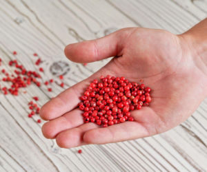 Czerwony pieprz – mały dodatek, który robi wielką różnicę. Warto mieć go w kuchni