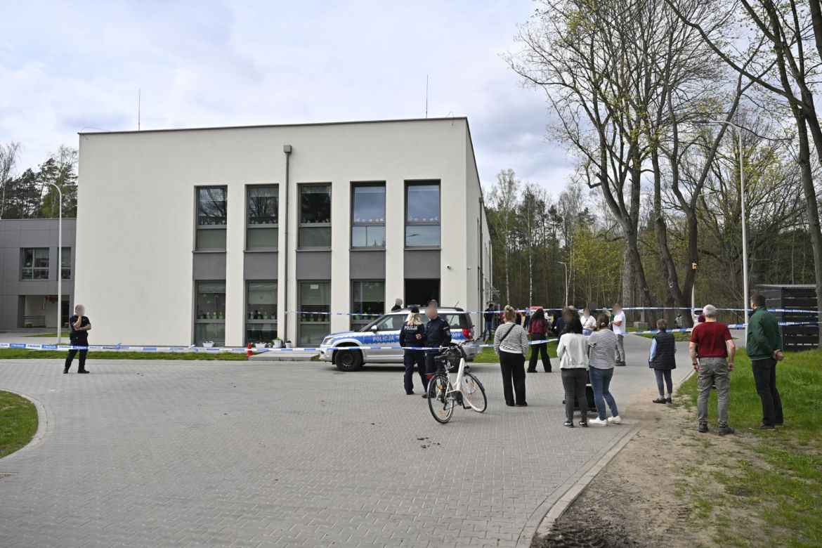 Nagłe zasłabnięcia w szkole pod Otwockiem