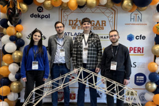 Studenci Politechniki stworzyli wyjątkowy dźwigar. Został doceniony w konkursie