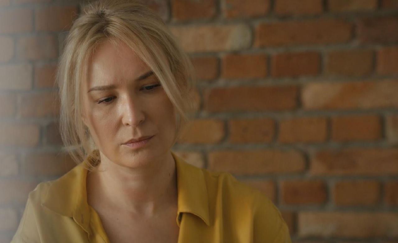 Barwy szczęścia po wakacjach odc. 3392.  Karolina (Marta Dąbrowska)
