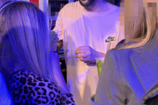 Maciej Pela na imprezie