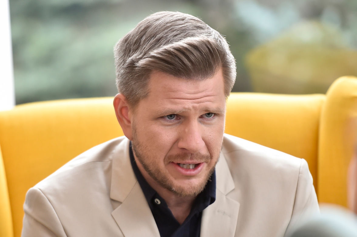 Filip Chajzer... zdemolował studio "DD TVN" 