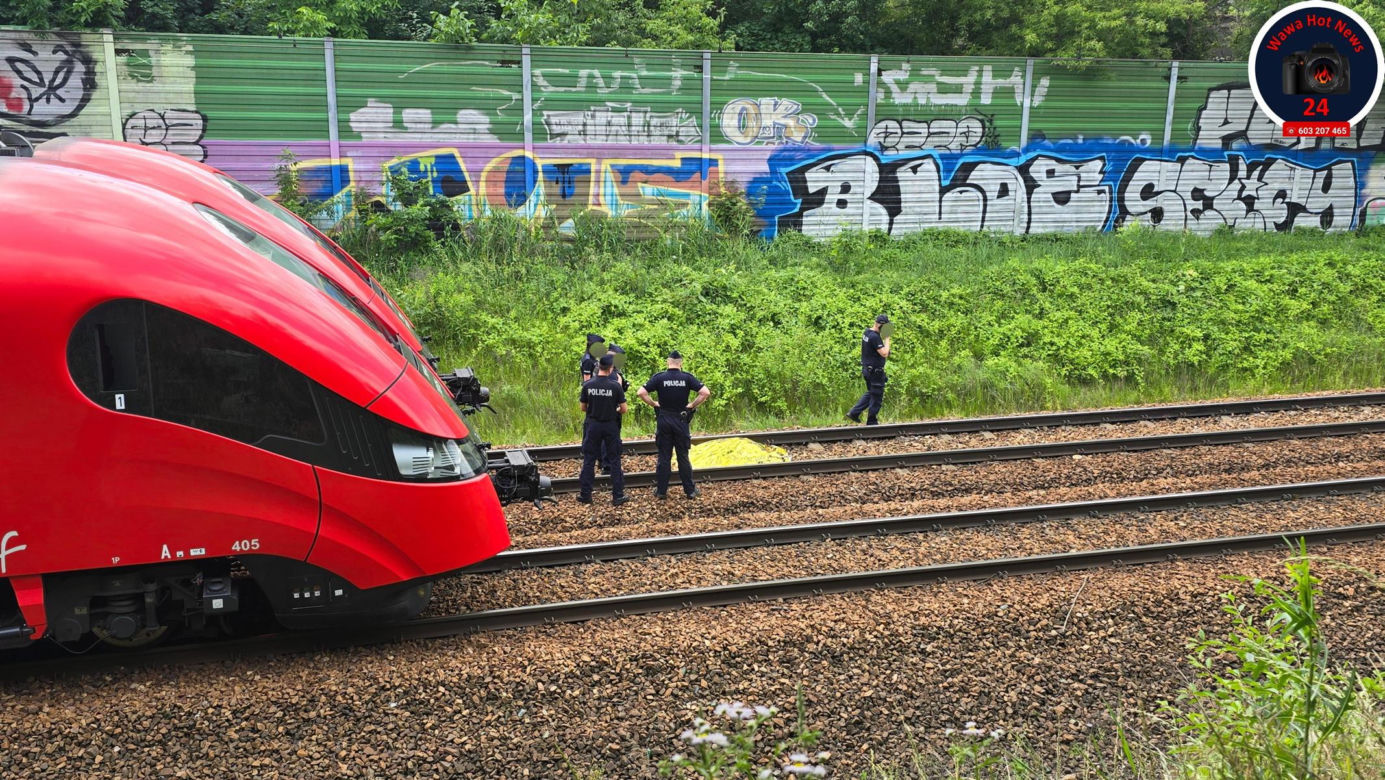 Tragedia na torach. Nie żyje człowiek potrącony przez pociąg 