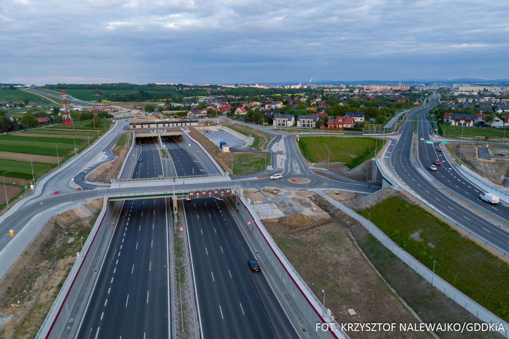 Tunel w Zielonkach i tunel w Dziekanowicach na Północnej Obwodnicy Krakowa (S52)