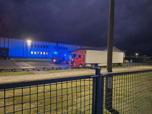 Wyciek amoniaku w zakładach mięsnych w Starachowicach. Ewakuowano 130 osób, jedna trafiła do szpitala