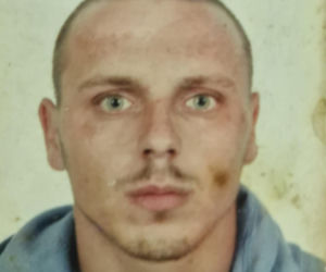 Zabójstwo pod Toruniem. Ciało 35-latka Michała znalezione na podwórku