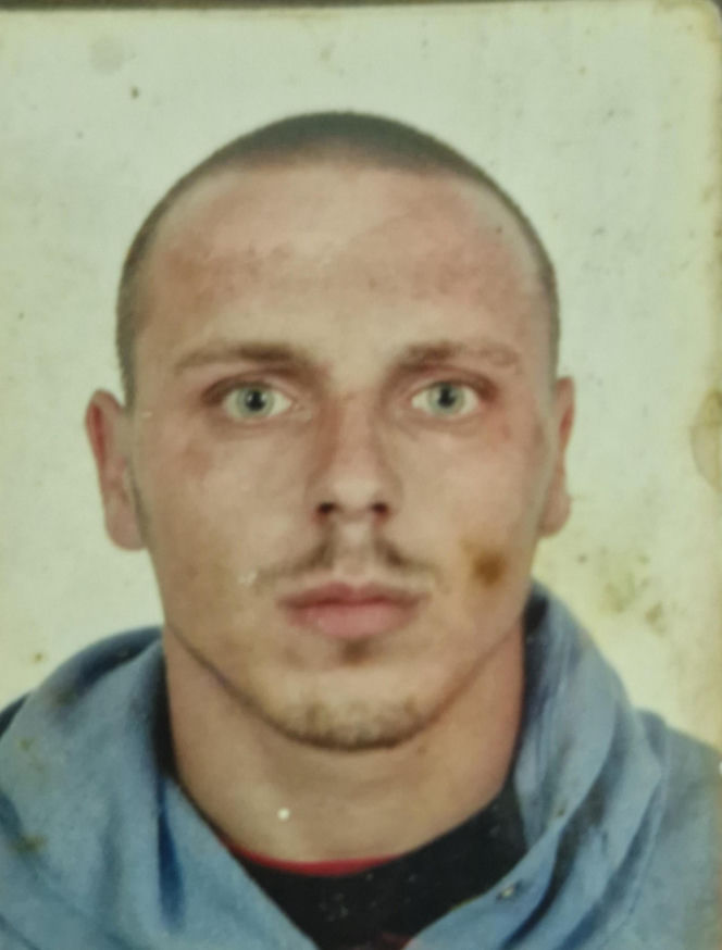 Zabójstwo pod Toruniem. Ciało 35-latka Michała znalezione na podwórku