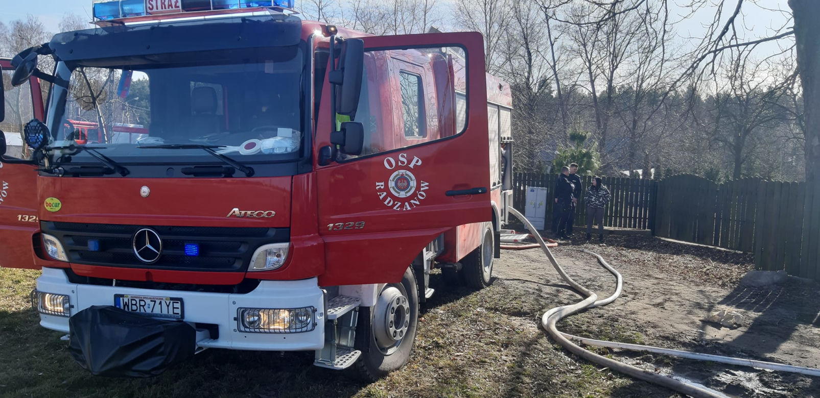 Dom jednorodzinny zawalił się pod Białobrzegami! W środku martwy mężczyzna [ZDJECIA]