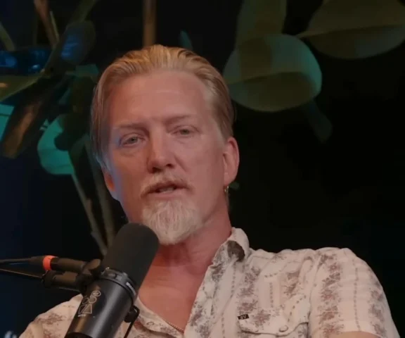 Tego się nie spodziewaliście! Josh Homme wystąpi w popularnym reality show