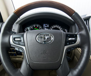 Toyota Land Cruiser V8 Limited