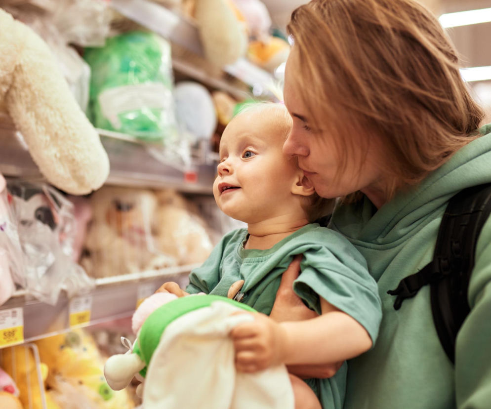 Kupujesz kolejne zabawki? Badania są bezlitosne: dzieciom to nie pomaga