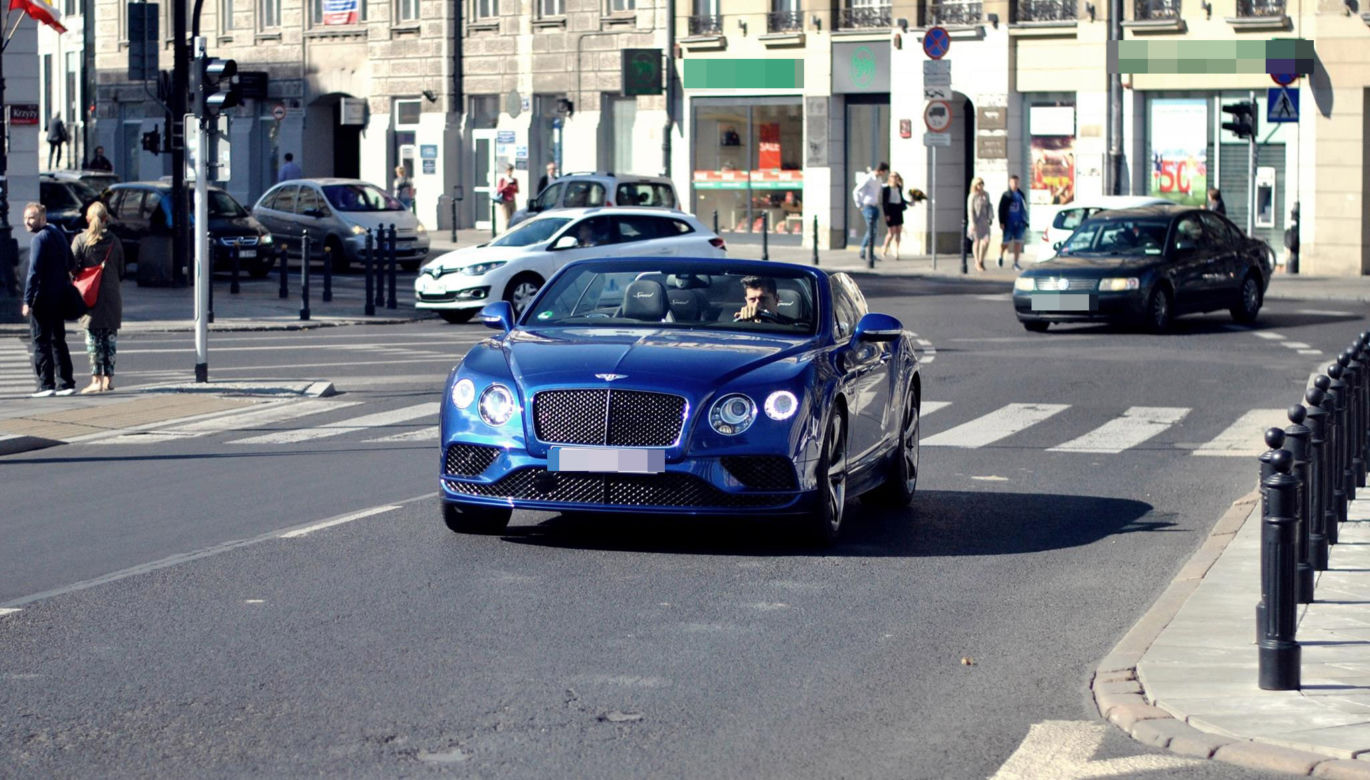 Robert Lewandowski, Bentley Continental GT Speed Convertible