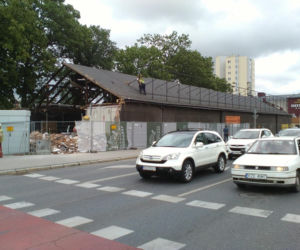 Ruszyła rozbiórka budynku, w którym mieścił się rzeszowski Life House