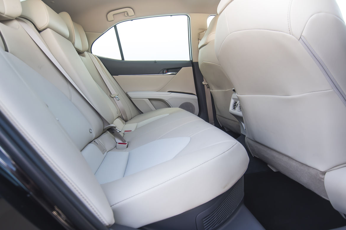 Toyota Camry 2.5 Hybrid Dynamic Force 218 KM e-CVT Executive