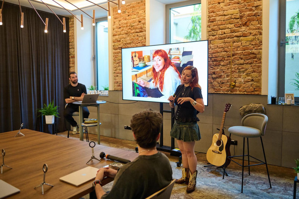 Apple Summer Camp